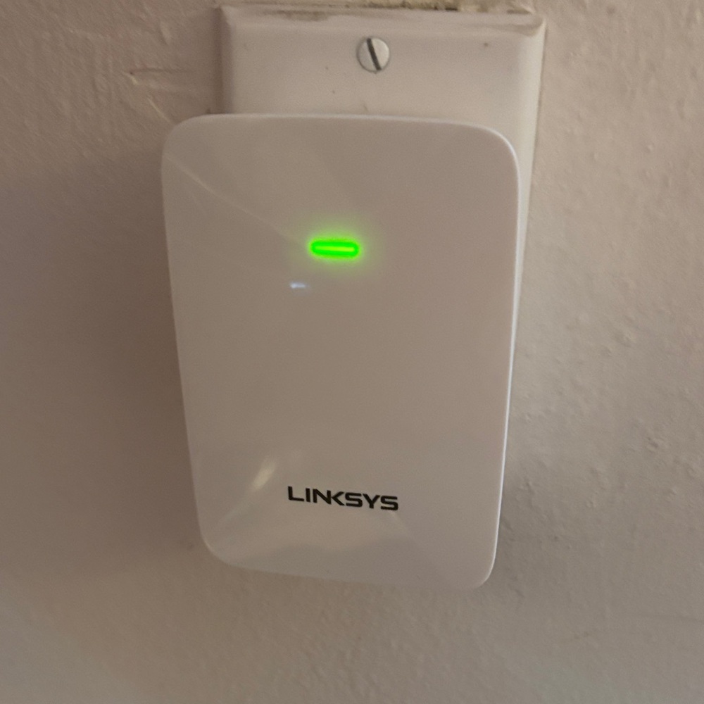 Linksys WiFi Range Extender RE6250